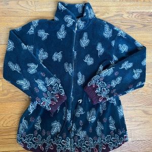 Pine cone vintage fleece, size small. Page brand. Adjustable waist